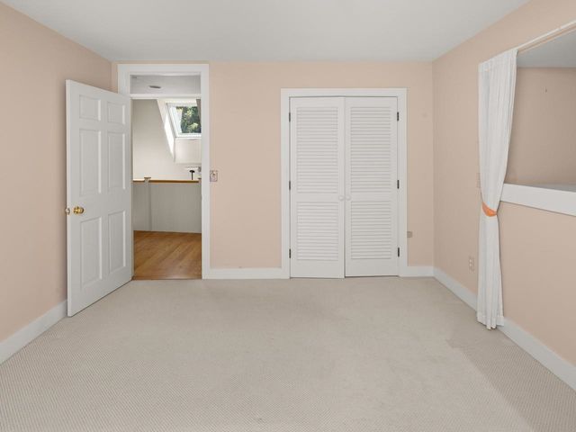 106 Ledge Road, Burlington, VT 05401