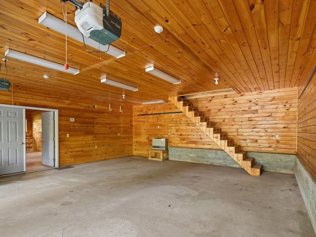 106 Ledge Road, Burlington, VT 05401
