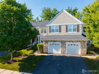 12 Scarlet Oak Drive, Montgomery, NJ 08540