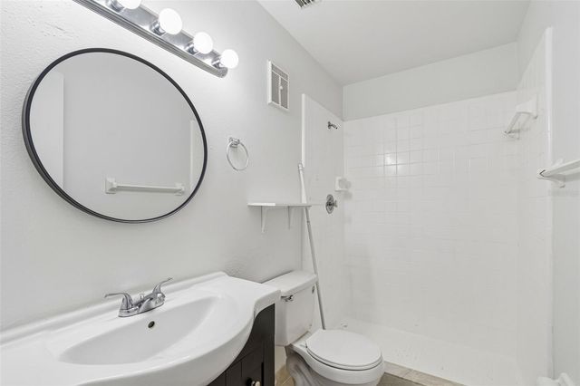 607 BOUGH AVENUE, Clearwater, FL 33760