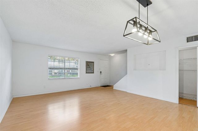 607 BOUGH AVENUE, Clearwater, FL 33760