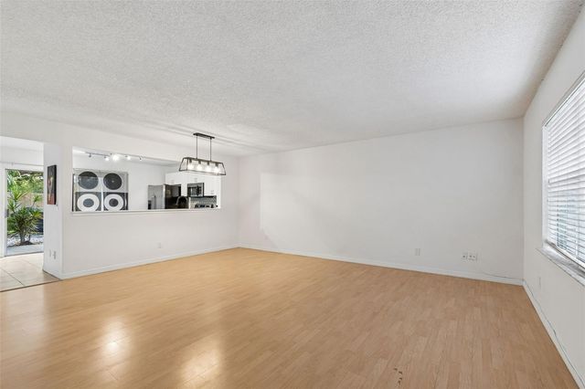 607 BOUGH AVENUE, Clearwater, FL 33760