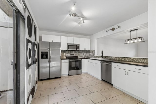 607 BOUGH AVENUE, Clearwater, FL 33760