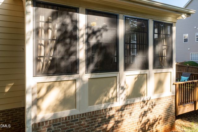 4213 Oakthorne Way, Raleigh, NC 27613