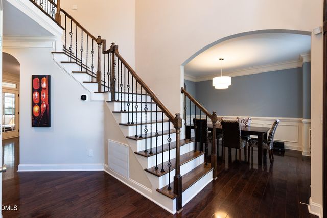 4213 Oakthorne Way, Raleigh, NC 27613