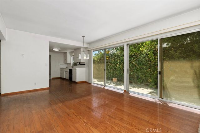 359 361 Roswell, Long Beach, CA 90814