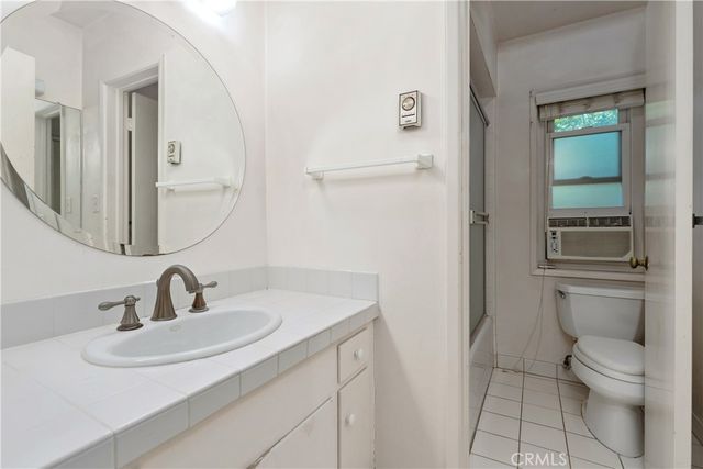 359 361 Roswell, Long Beach, CA 90814
