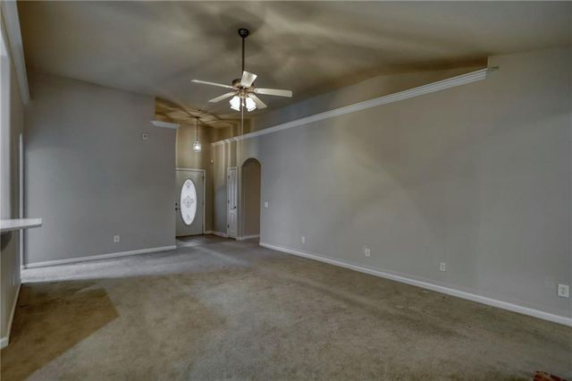 339 Crossroads Drive, Social Circle, GA 30025