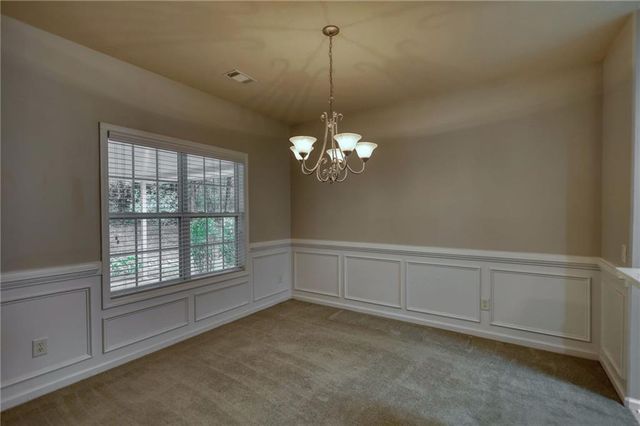 339 Crossroads Drive, Social Circle, GA 30025