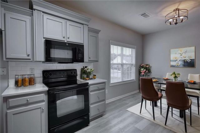 339 Crossroads Drive, Social Circle, GA 30025