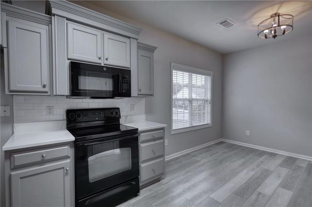 339 Crossroads Drive, Social Circle, GA 30025