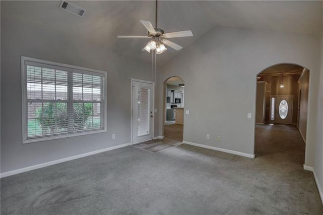 339 Crossroads Drive, Social Circle, GA 30025