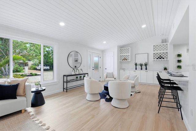 512 SANTE JOSEPH STREET, Venice, FL 34285