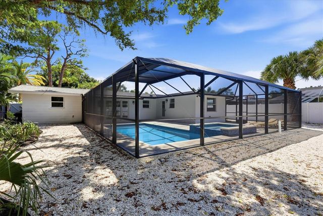 512 SANTE JOSEPH STREET, Venice, FL 34285