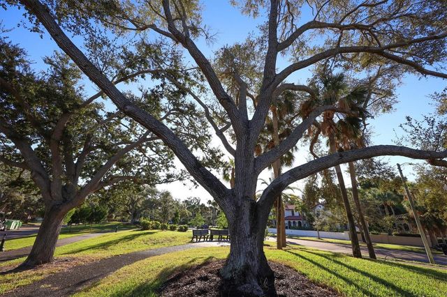 512 SANTE JOSEPH STREET, Venice, FL 34285
