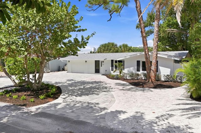 512 SANTE JOSEPH STREET, Venice, FL 34285