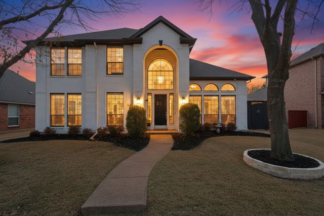 3924 Walden Way, Dallas, TX 75287