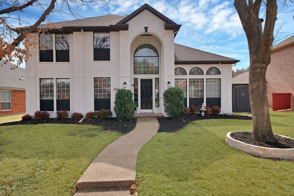 3924 Walden Way, Dallas, TX 75287