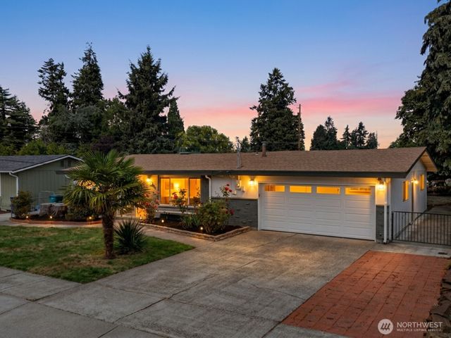 1225 22nd Street SE, Auburn, WA 98002