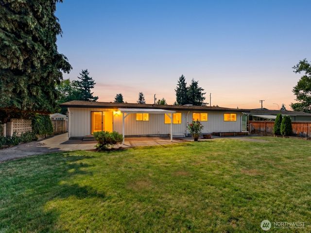 1225 22nd Street SE, Auburn, WA 98002