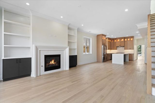 2023 W Augusta Boulevard 3E, Chicago, IL 60622