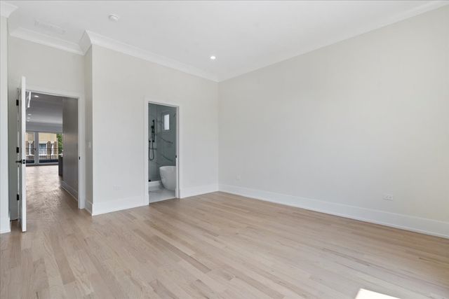 2023 W Augusta Boulevard 3E, Chicago, IL 60622