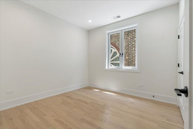 2023 W Augusta Boulevard 3E, Chicago, IL 60622