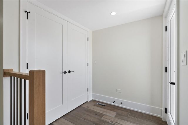 2023 W Augusta Boulevard 3E, Chicago, IL 60622