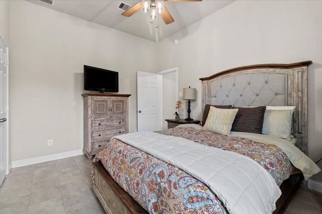 43 Wood Drake Place, Tomball, TX 77375