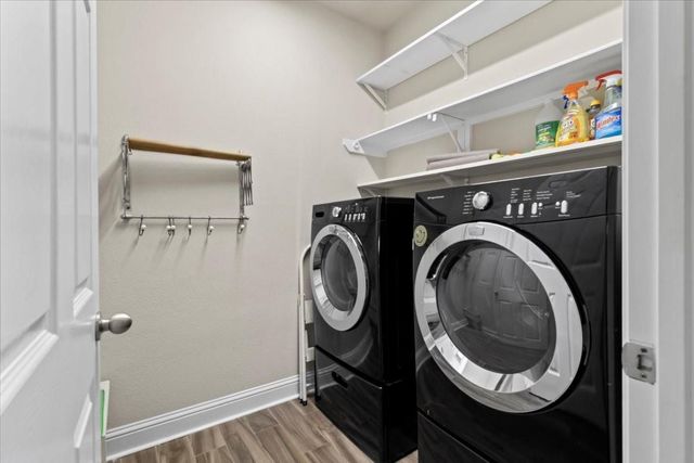 43 Wood Drake Place, Tomball, TX 77375