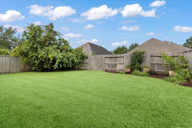 43 Wood Drake Place, Tomball, TX 77375