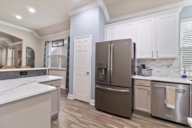 43 Wood Drake Place, Tomball, TX 77375