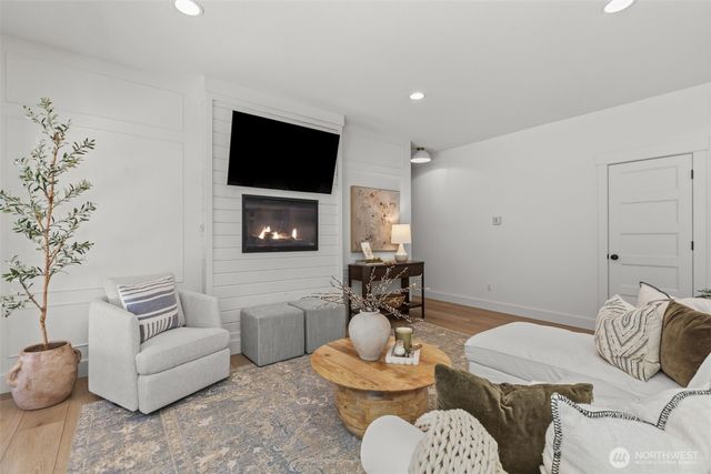 14636 Fagerud Road SE, Olalla, WA 98359