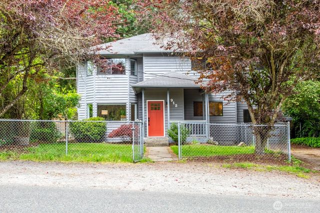 912 NE 115th Street, Seattle, WA 98125
