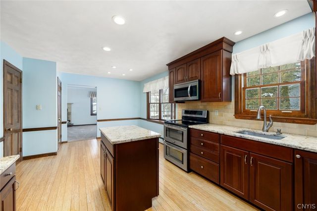 24 Stebbins Drive, Kirkland, NY 13323