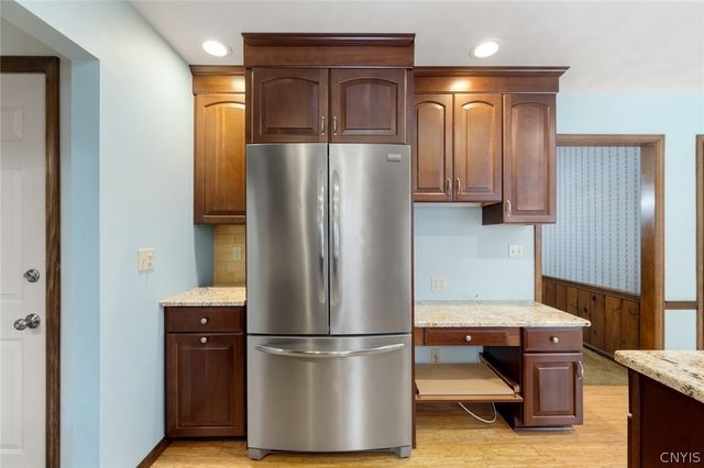 24 Stebbins Drive, Kirkland, NY 13323