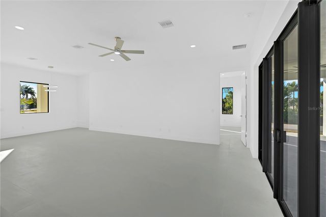 10065 MEMPHIS STREET, Port Charlotte, FL 33981