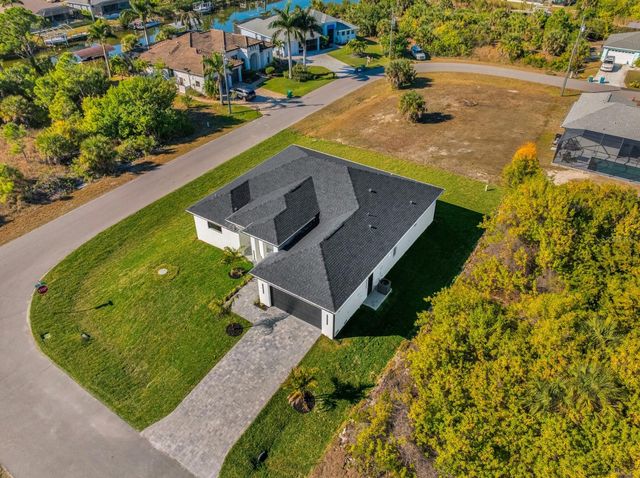 10065 MEMPHIS STREET, Port Charlotte, FL 33981