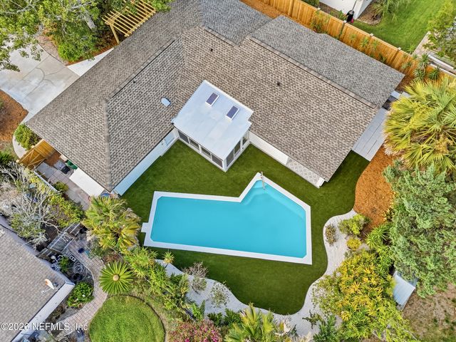 275 NAUTICAL Boulevard S, Atlantic Beach, FL 32233