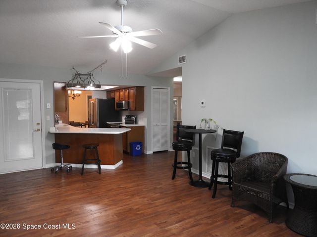 1220 Snowbird Avenue NW, Palm Bay, FL 32907