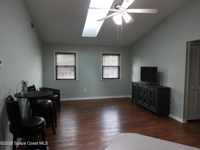 1220 Snowbird Avenue NW, Palm Bay, FL 32907