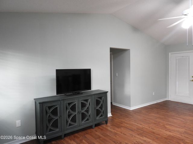 1220 Snowbird Avenue NW, Palm Bay, FL 32907