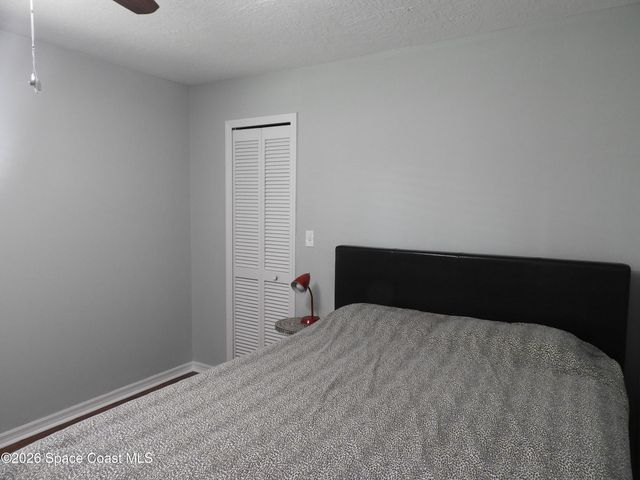 1220 Snowbird Avenue NW, Palm Bay, FL 32907