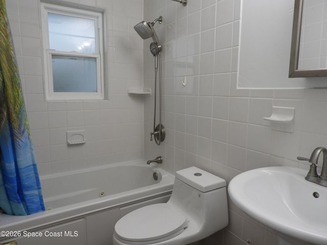 1220 Snowbird Avenue NW, Palm Bay, FL 32907