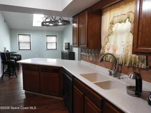 1220 Snowbird Avenue NW, Palm Bay, FL 32907