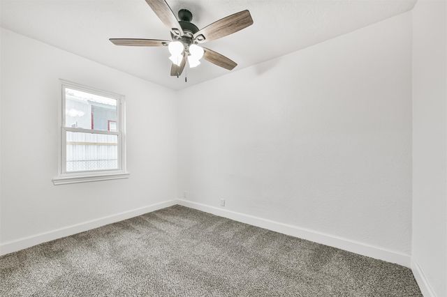 2121 County Road 892, Alvin, TX 77511