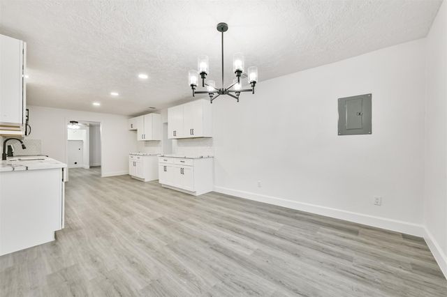 2121 County Road 892, Alvin, TX 77511