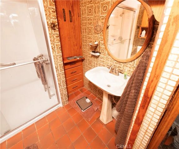 807 S Acacia, Rialto, CA 92376