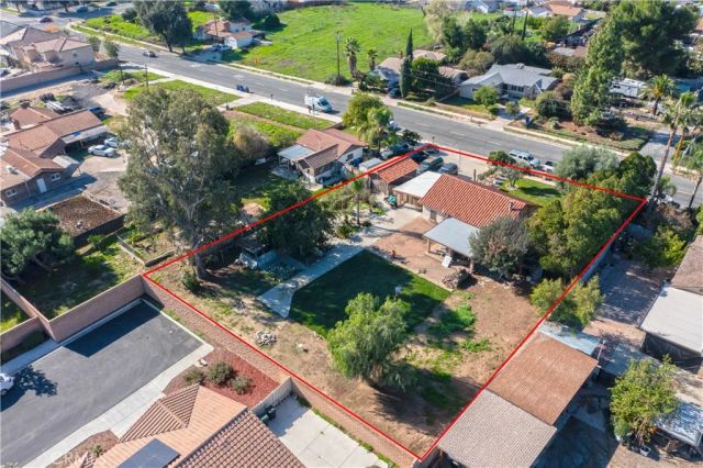 807 S Acacia, Rialto, CA 92376