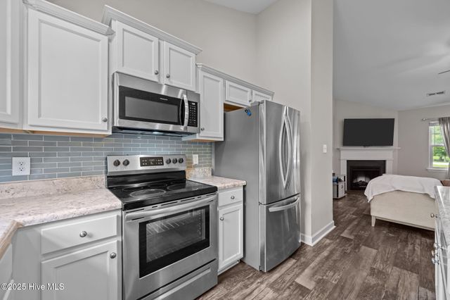 434 Mccall Drive, Jacksonville, NC 28540